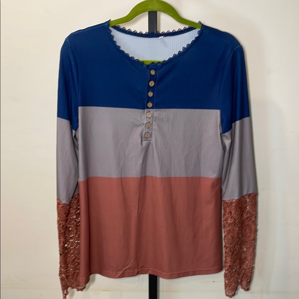 Color Block Lace Trim Top